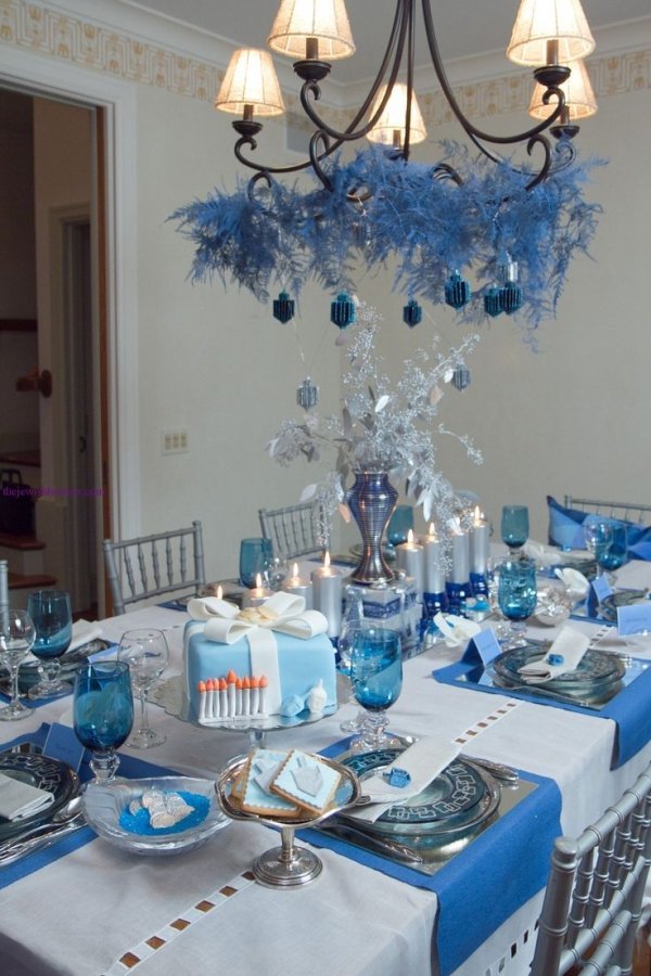 Chanukah Tablescape