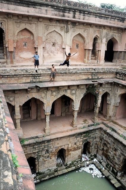 Mehrauli Archeological Park, New Delhi