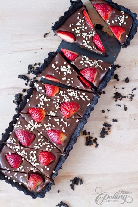 No-Bake Strawberry Chocolate Tart