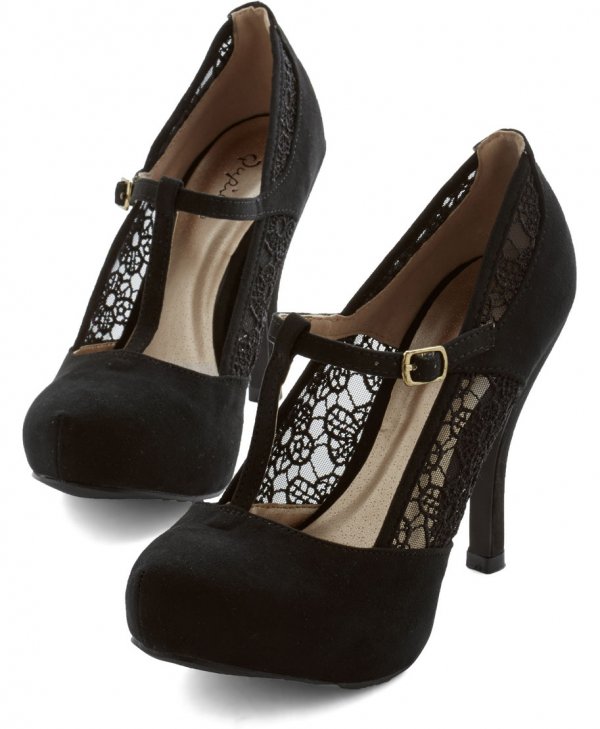 Gander at Glamour Heel in Black