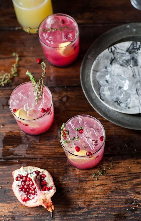 Spiked Pomegranate Lemonade