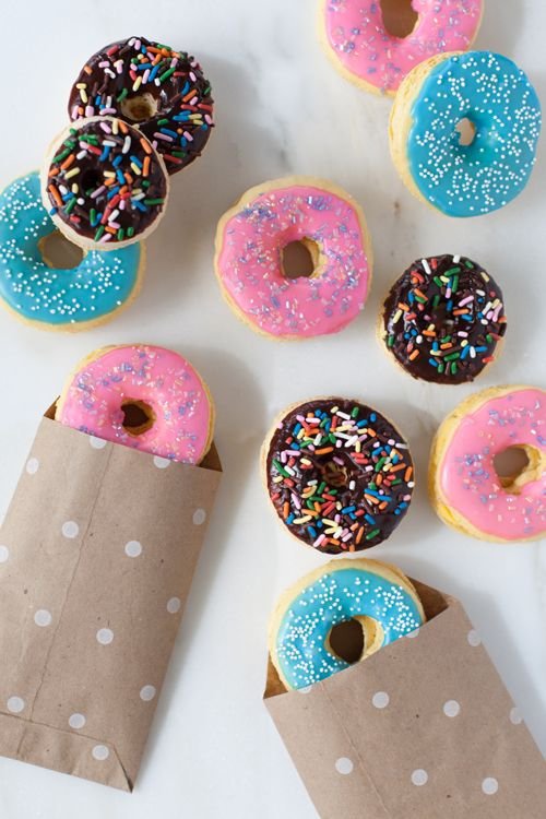 Donut Macarons