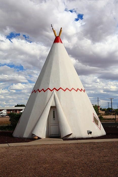 WIGWAM MOTEL, HOLBROOK, ARIZONA