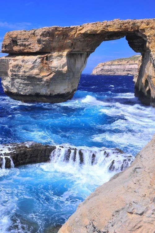 Azure Window,coast,rock,body of water,natural arch,