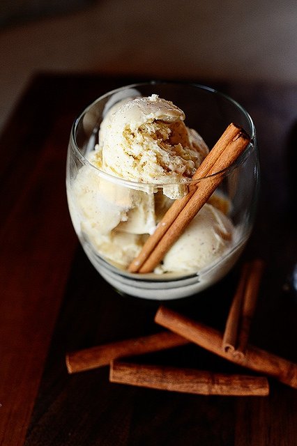 Cinnamon Ice Cream