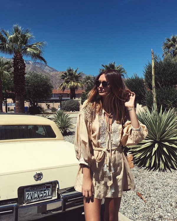 automobile, vehicle, vintage car, sport utility vehicle, sedan,