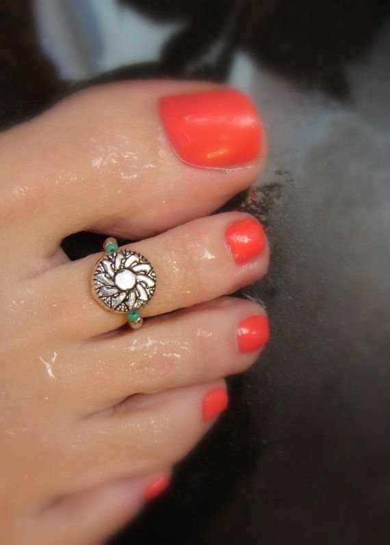 Silver Sunflower Toe Ring