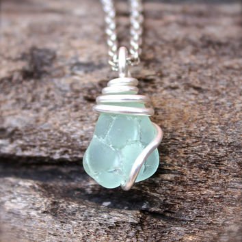 26 Pieces of Sea Glass Jewelry to Remind You of the Ocean ...