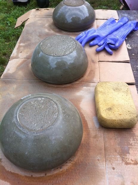 Easy to Make Concrete Bowls