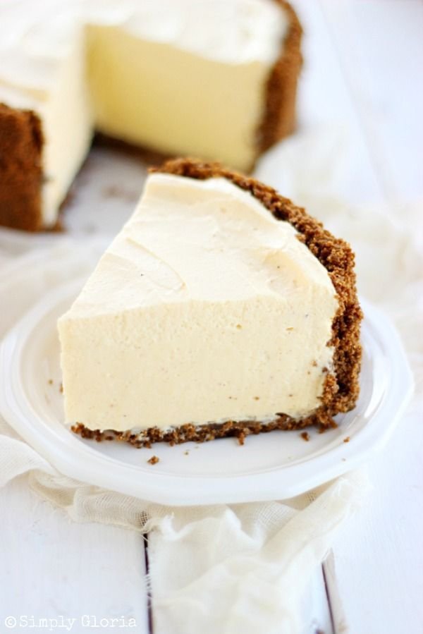 No-Bake Eggnog Cheesecake Pie