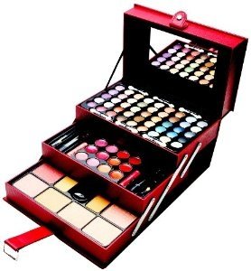 7 Top All in One Makeup Kits to save Time and Money 