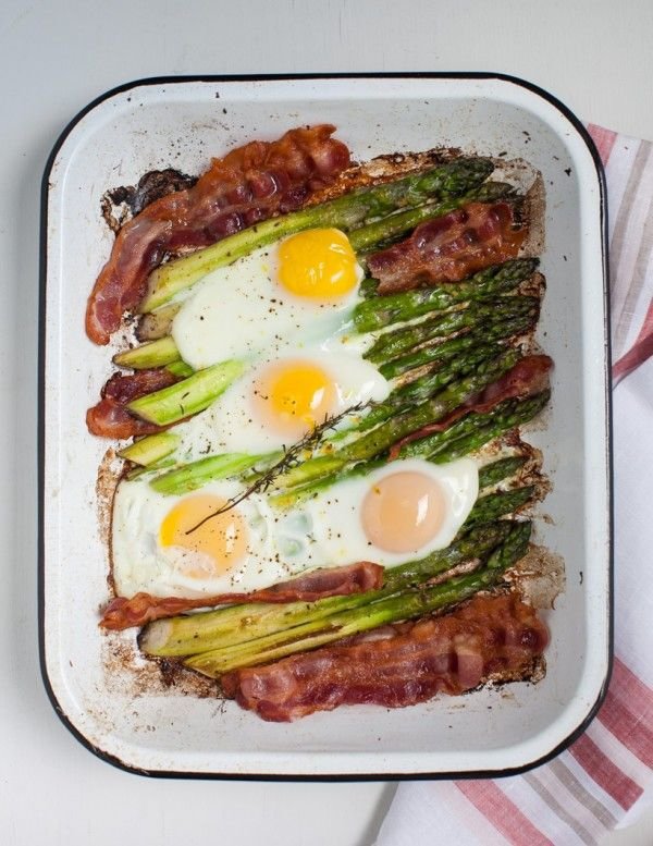 Bacon, Egg, and Asparagus Bake