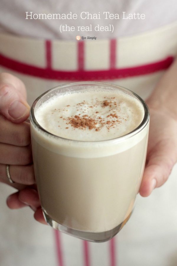 Homemade COPYCAT CHAI TEA LATTE