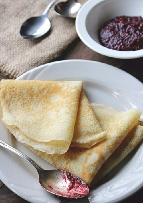 Lemon Crepes with Raspberry Sauce