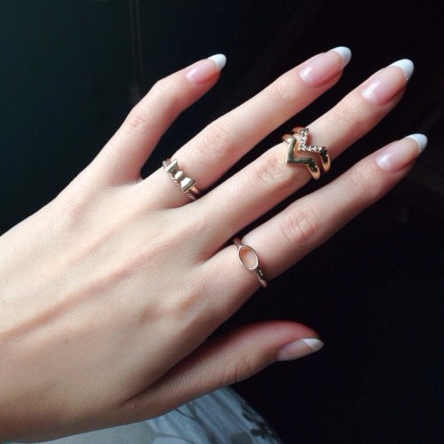 finger, nail, ring, jewellery, fashion accessory,