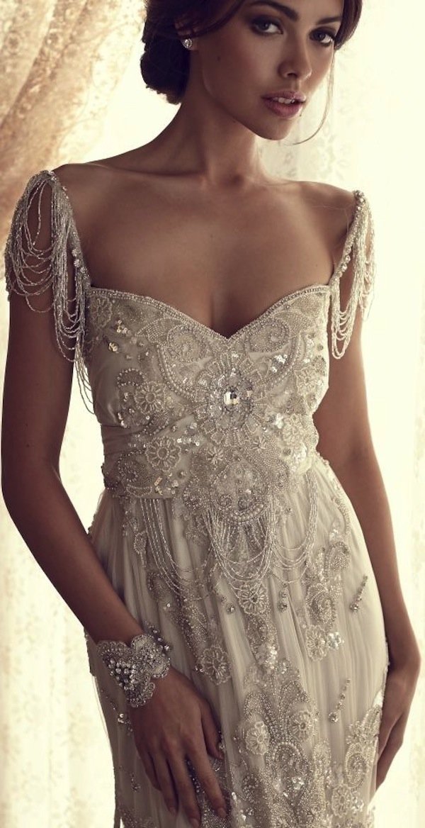 wedding dress,dress,clothing,gown,bridal clothing,