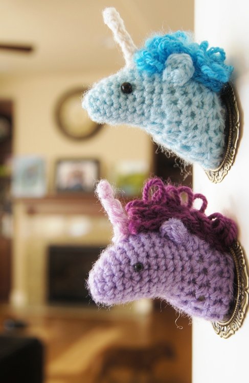 A Crochet Unicorn Head for the Wall