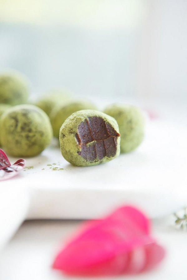 Raw Matcha Truffles