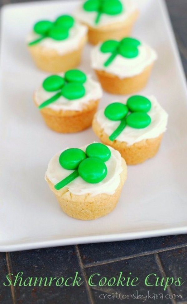 Cute Shamrock Cookie Cups