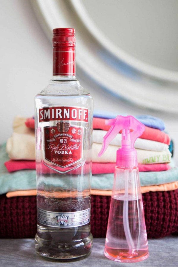 Smirnoff,distilled beverage,liqueur,drink,alcoholic beverage,