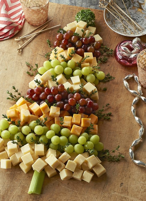 Christmas Tree Cheese Board