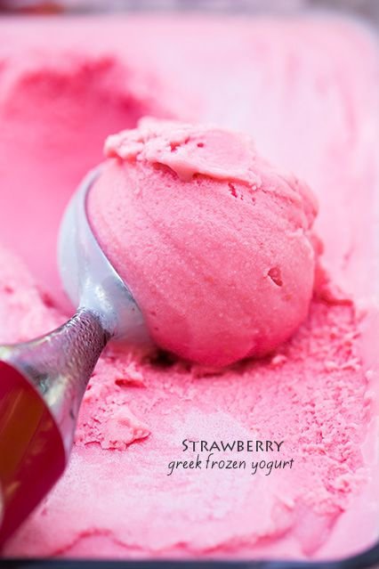 Strawberry Greek Frozen Yogurt