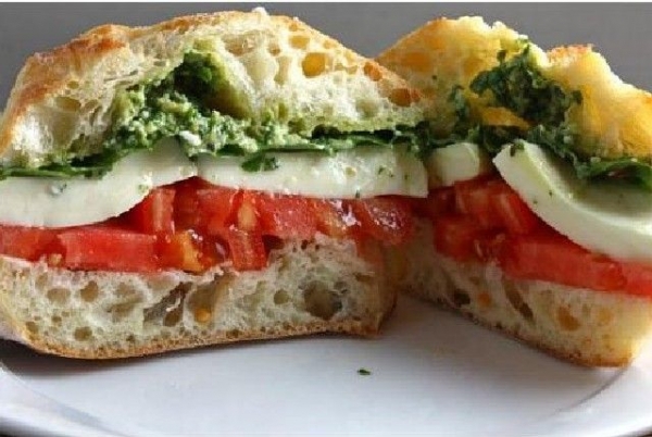 Caprese Sandwich