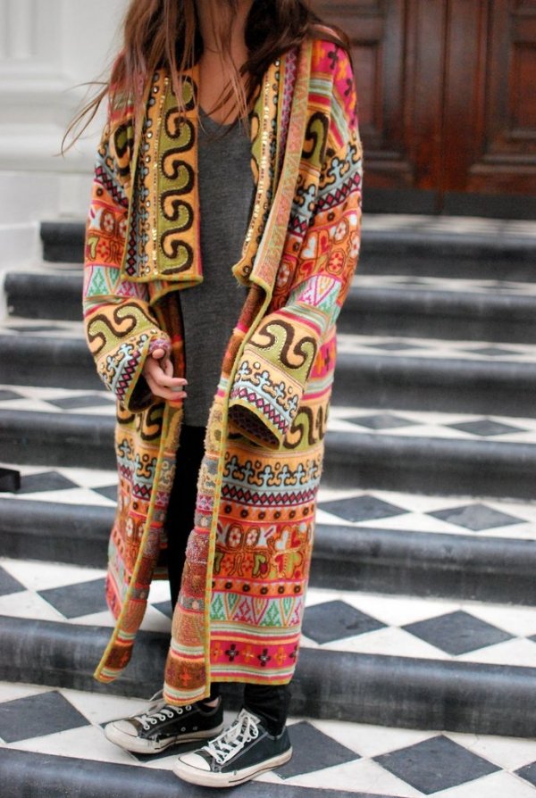 Wave Pattern in Green