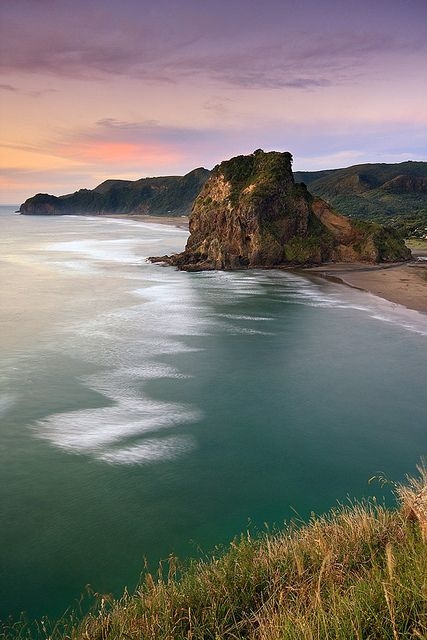 Piha Beach, Piha