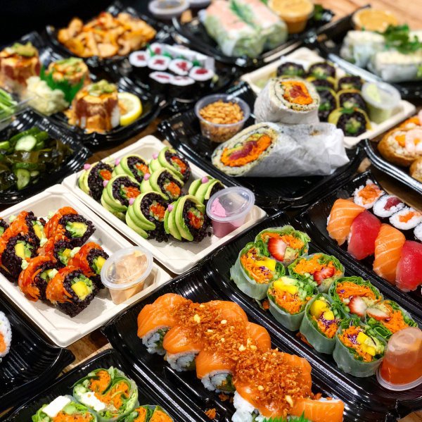 food, dish, gimbap, cuisine, meal,