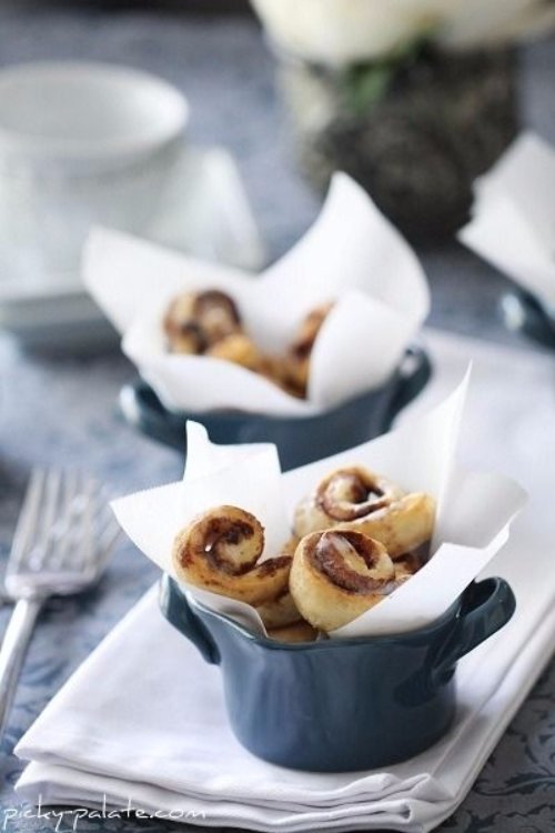 Cinnamon Roll Bites