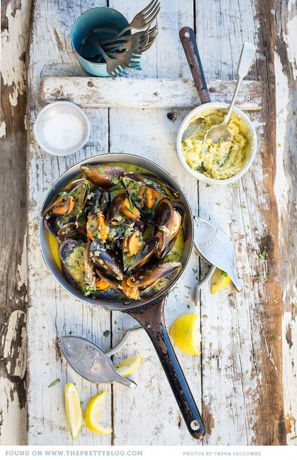 Mussels with Café De Paris Butter