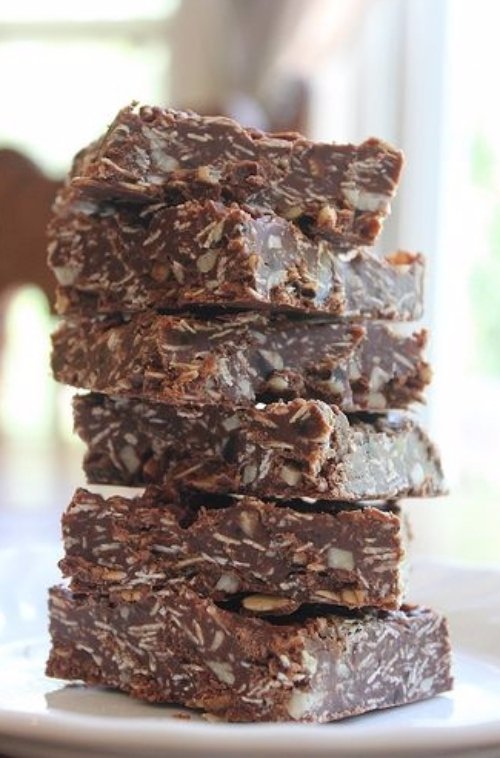 Chocolate Oatmeal No-Bake Bars