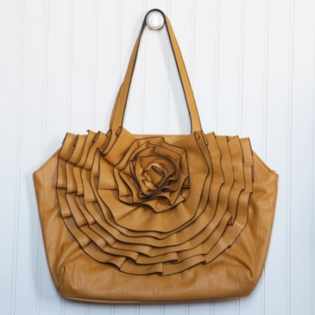 Silhouette Flowers Purse