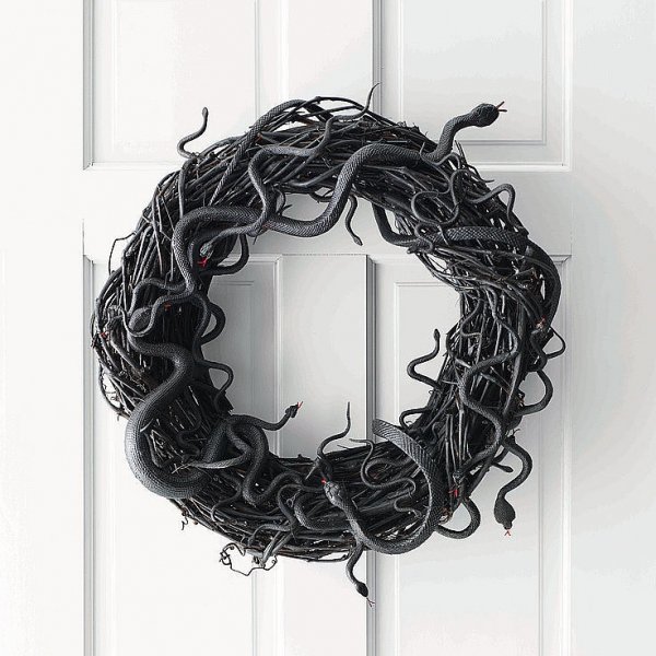 Wiggling, Squirmy Wreath