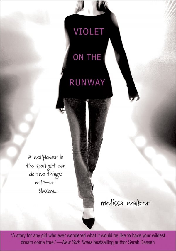 Violet on the Runway - Melissa Walker