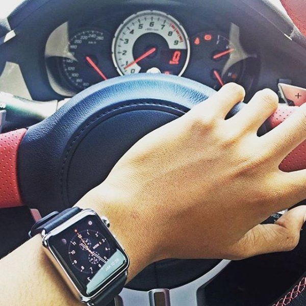 finger, steering wheel, wheel, hand, arm,