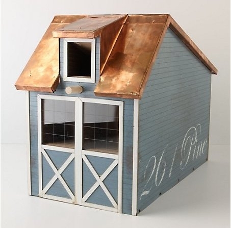 Carriage Birdhouse