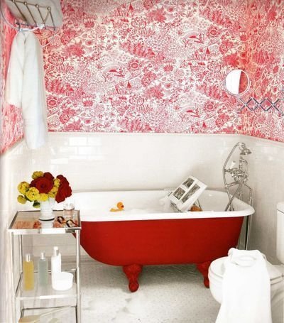 Red Bath