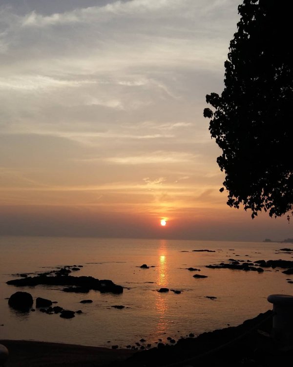 sky, sea, body of water, sunset, horizon,