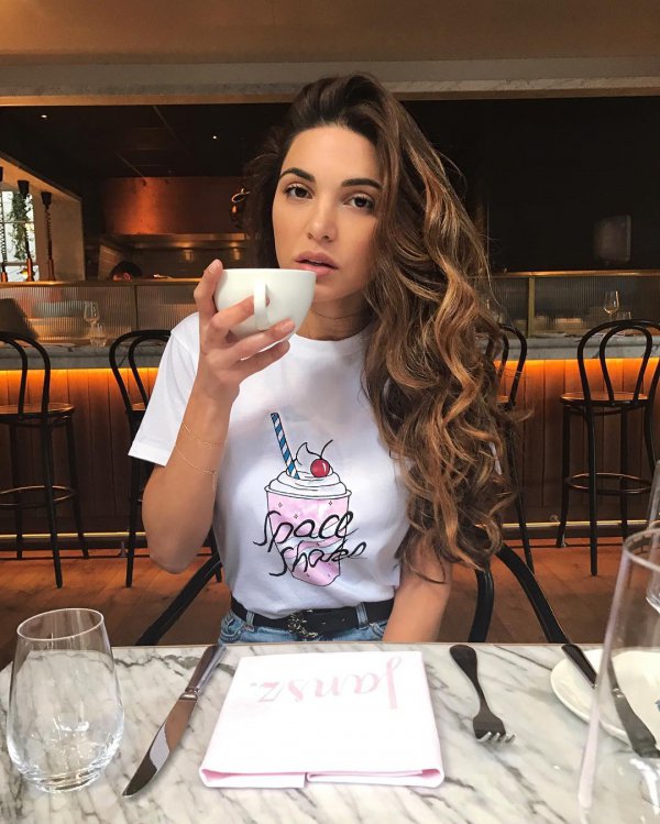 hairstyle, girl, drink, long hair, socialite,