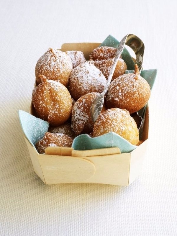 Ricotta Doughnuts