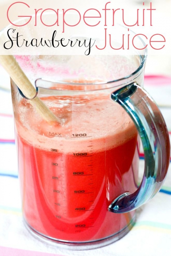 Grapefruit and Strawberry Juice - a Refreshing Drink for the Summer