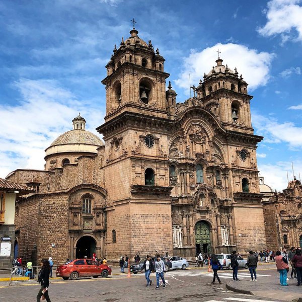 historic site, medieval architecture, landmark, sky, cathedral,