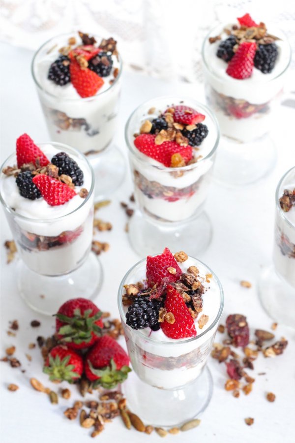 Greek Yogurt with Berries and Seeds