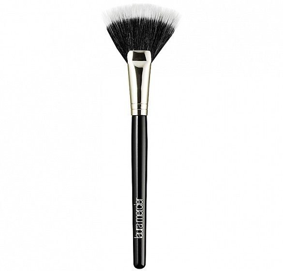 The Mascara Fan Brush