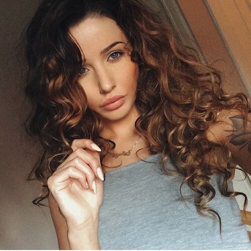 hair,human hair color,face,clothing,hairstyle,