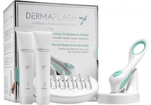 DERMAFLASH Facial Exfoliating Device