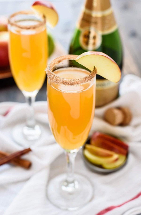 drink, cocktail, juice, non alcoholic beverage, bellini,