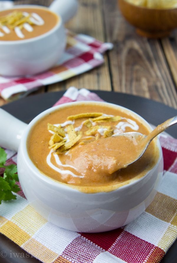 Cheesy Chicken Enchilada Soup from Chili's